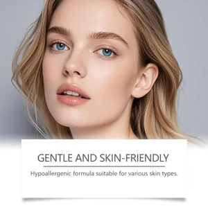 Primer plano de sérum facial con fórmula suave e hipoalergénica para una piel suave y lisa.