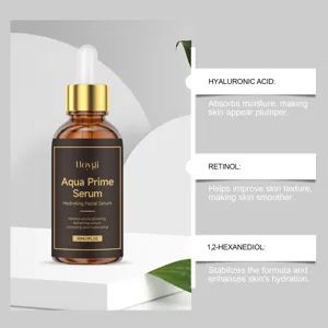 Siero viso idratante HOYGI dettaglio con acido ialuronico e retinolo per pelle liscia e radiosa.