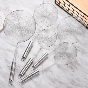 Set professionale di 5 schiumarole in acciaio inossidabile 304 con manici ovali