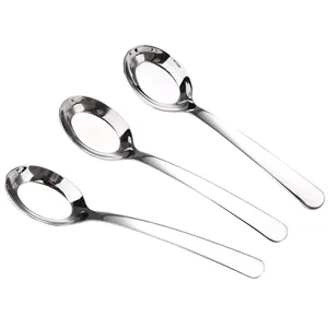 Set of three creative 304 stainless steel flat-bottomed spoons with circular cutout design