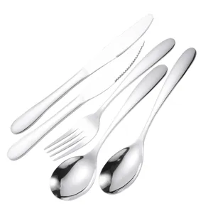 Premium 5-teiliges 304 Edelstahl Besteckset mit elegantem poliertem Silberfinish.