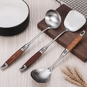 Premium-Küchenhelfer-Set aus 304 Edelstahl mit eleganten Palisanderholz-Griffen