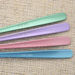 Premium colorful 304 stainless steel long handle cutlery set with matte painted finish