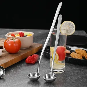 Elegante cuchara de acero inoxidable de mango largo para miel y mezclar en cocina