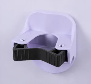 Specifiche dettagliate delle dimensioni del supporto per mocio a parete color lavanda