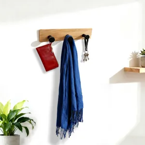 Appendiabiti da Parete in Legno con 3 Ganci Mensola di Supporto Organiser per Cucina Bagno