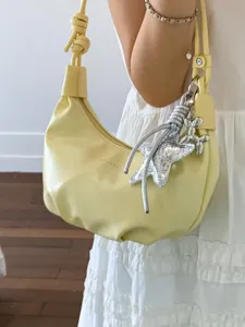 Bolso Hobo de Media Luna de Cuero PU para Mujer Bolso de Axila Plisado Bolso de Hombro de Moda de Contraste Pequeño con Amulet de Estrella Bolso de Verano