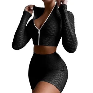 Black long sleeve zipper crop top and tight shorts workout fitness gym two piece activewear set.