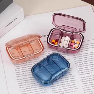Mini pastillero portátil con múltiples compartimentos para medicamentos diarios y viajes.