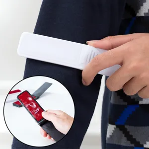 Spazzola levapelucchi pieghevole portatile per vestiti, rimozione polvere e peli di animali.
