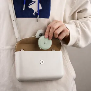 Mini metro a nastro retrattile da 1,5m compatto per abbigliamento, portatile e facile da usare.