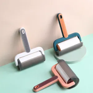 Color-blocked lint roller with dust cover for home cleaning, pet hair remover and sticky roller.