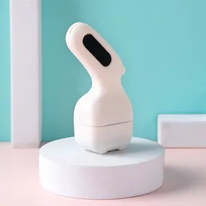 Primer plano detallado del bonito sello de privacidad blanco con cuerpo de plástico curvado.