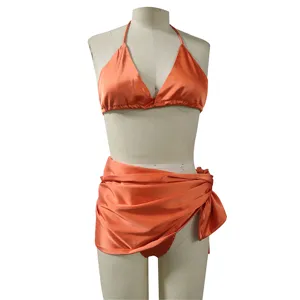 Set bikini in raso arancione da donna, costume da bagno sexy a due pezzi con top halter.