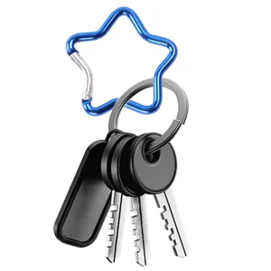 Star-shaped metal carabiner and keyring detail view, sturdy aluminum alloy material for daily carry.
