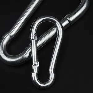 Langlebiger Metall Karabinerhaken mit Verschluss für Gepäck Outdoor Sport Zubehör Ring