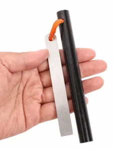Outil de Survie Allume-Feu en Silex Magnésium pour Camping en Plein Air avec Grattoir en Acier Inoxydable