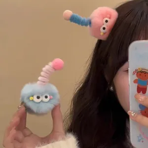 Lindas pinzas para el cabello de monstruos de peluche con antenas de resorte para niñas