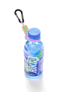 Outdoor paracord waterfles houder met karabijnhaak, duurzaam geweven nylon handvat hier.