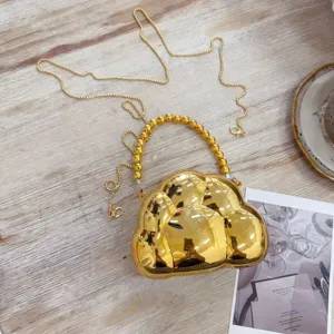 Élégante mini pochette de soirée dorée en forme de nuage avec bandoulière en chaîne