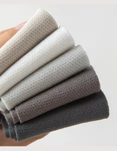 Chaussettes mi-hautes d'été respirantes en soie pour homme, design en maille fine, confortables.