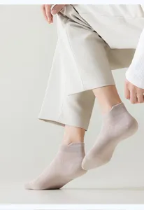 Calzini corti traspiranti da uomo in rete, design confortevole con protezione per l'estate.