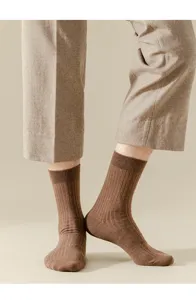 Men's thermal wool cashmere mid-tube ribbed socks detail view, cozy winter wear.