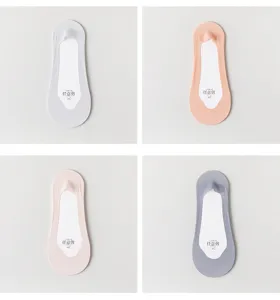 Detailed close-up view of women ice silk invisible boat socks in four solid color variants.