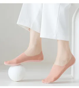 Women thin ice silk shallow boat socks detail view, anti-slip cotton bottom invisible socks.