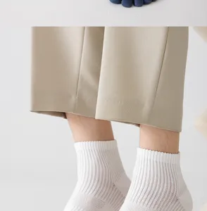 Men breathable mesh five toe socks detail view showing lightweight cotton ankle socks design.