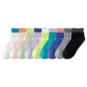 Women's colorful cotton short socks set, breathable athletic ankle socks with contrast cuffs.