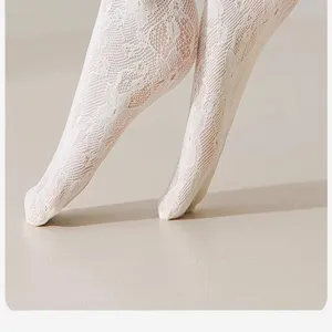 Weisse spitze lochmuster netzhalbstrumpf damen sommer atmungsaktiv japanischer stil süsse socken