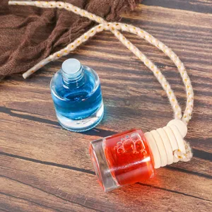Auto Hänge-Parfümflasche, Diffusor für Fahrzeug Innenraum Dekor und Aromatherapie frische Luft.