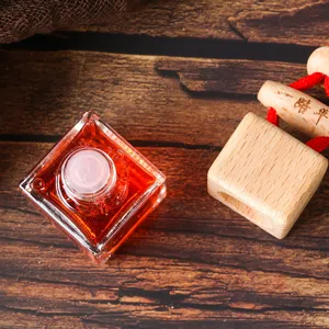 Difusor cuadrado de botella de perfume para coche de vidrio con tapa de madera para interior