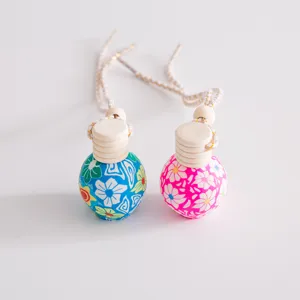 Süße florale Ton Auto Parfüm Flasche Anhänger Set, dekorative hängende Aroma Diffusor Flasche.