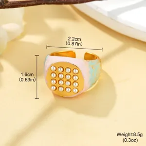 Spécifications détaillées de taille et de poids d'une bague en émail de pastel avec perles