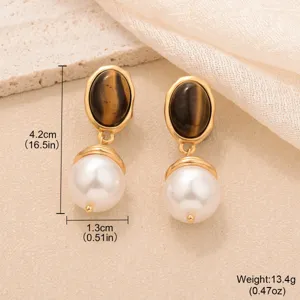 Boucles d'oreilles vintage œil de tigre et perle vue détaillée avec mesures de taille