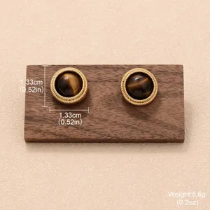 Boucles d'oreilles œil de tigre vintage avec diamètre de 1,33 cm et poids de 5,6 g