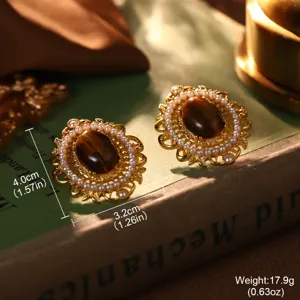 Elegante Vintage Palast Stil Blumenohrringe mit Perlen und braunem Tigerauge-Detail
