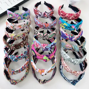 Diadema de Tela con Nudo Bohemio para Mujer Bordado Floral Étnico Retro Banda para el Cabello Ancha Accesorio para el Pelo para Viajes