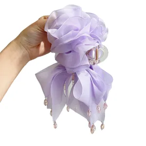 Eleganter großer lila Netz-Blumen-Haarclip mit Schleifen und hängenden Perlenakzenten