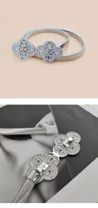 Cadena de cintura metalica plateada para mujer elegante con hebilla floral elastica