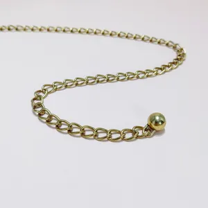 Goldene Metallketten-Gürtel für Damen, elegante dekorative Taillenkette für Kleider.