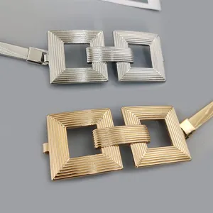 Cadena de cintura elástica de metal con hebilla cuadrada para cinturón de mujer
