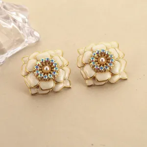 Vintage Emaille-Blumenohrringe mit Perle und bunten Strasssteinen