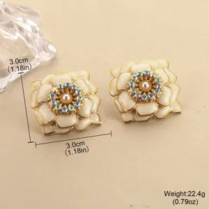 Vintage-Emaille-Blumenohrringe mit Perlen und Strasssteinen, Größe und Gewicht