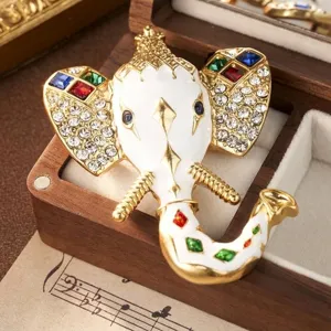 Vintage Emaille Olifant Broche Strass Dierenkop Reversspeld Mode Geluksolifant Corsage Accessoire Voor Dames Luxe Sieraden
