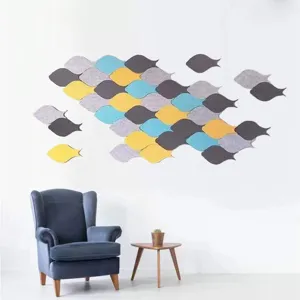 Adesivi Murali a Forma di Pesce in Feltro Creativo Nordico Moderno Minimalista 3D Decorazione Murale per Soggiorno Camera da Letto Ufficio