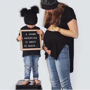 Minimalistischer Filz-Buchstaben-Board mit Holzrahmen für Kinderzimmer-Deko und Foto-Requisiten