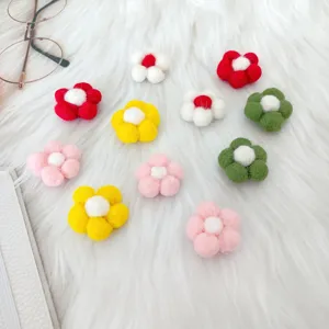 Kleurrijke handgemaakte naaldvilt wollen bloemen voor knutselen en leuke DIY-accessoires